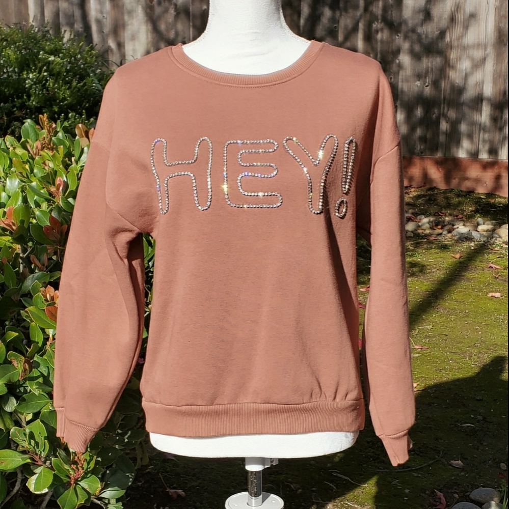 Crewneck sweatshirt with rhinestone